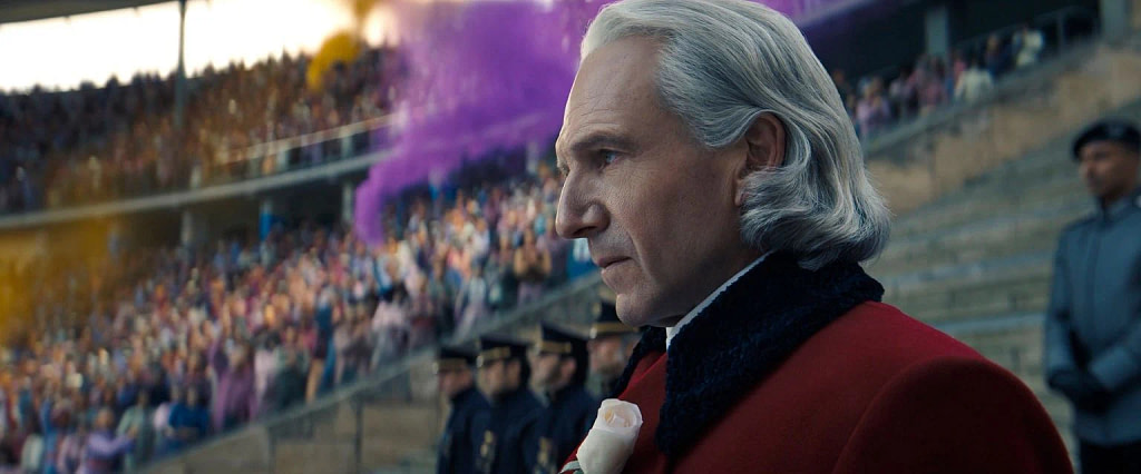 Coriolanus Snow interprété par Ralph Fiennes