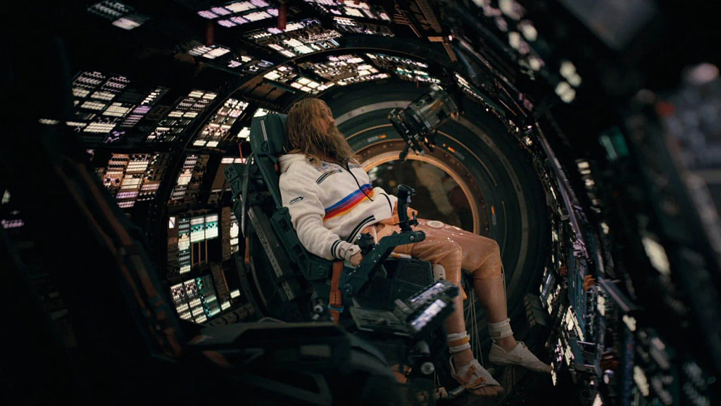 Grace découvre les commandes du vaisseau