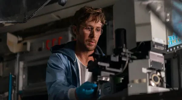 Grace fait des analyses scientifiques